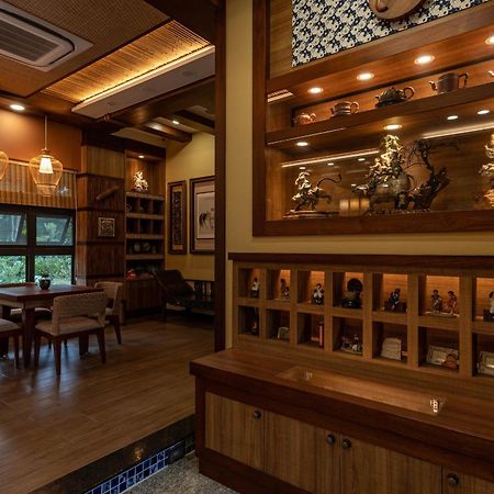 山花映水紅莊園民宿 Apartment Yuemei Exterior photo